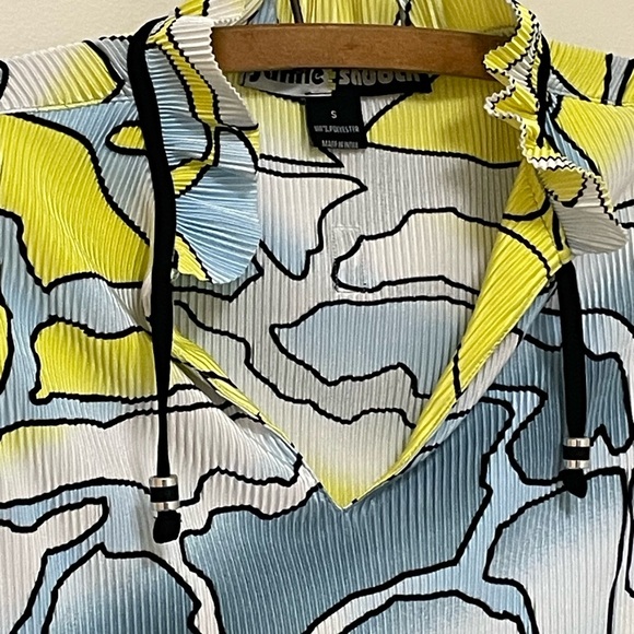 Jamie Sadock top size small 
Excellent Like New Condition - Picture 2 of 6